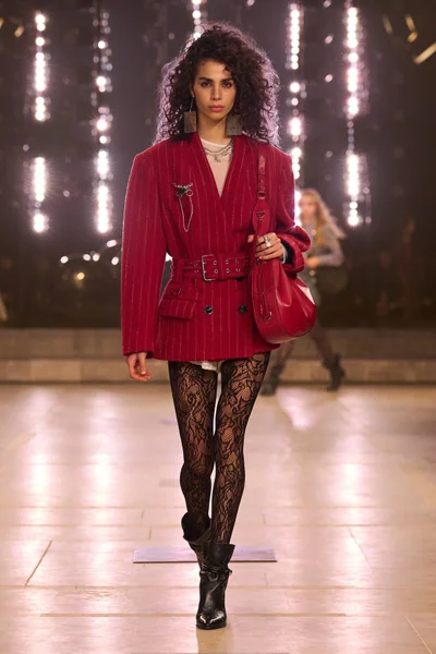 Look 20